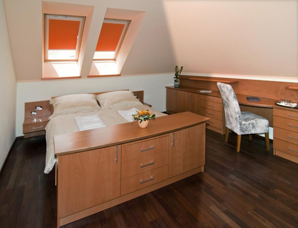 Heipark Tosovice Hotel Quarto foto